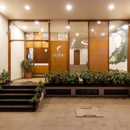 Hotel Classic Mid Town, Colhapur Exterior foto